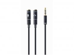 CableXpert 3,5 mm Audio + Mikrofon-Adapterkabel, 0,2 m, Metallanschlüsse - CCA-417M