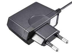 Reekin AC Adapter / Ladegerät für Nintendo DSi